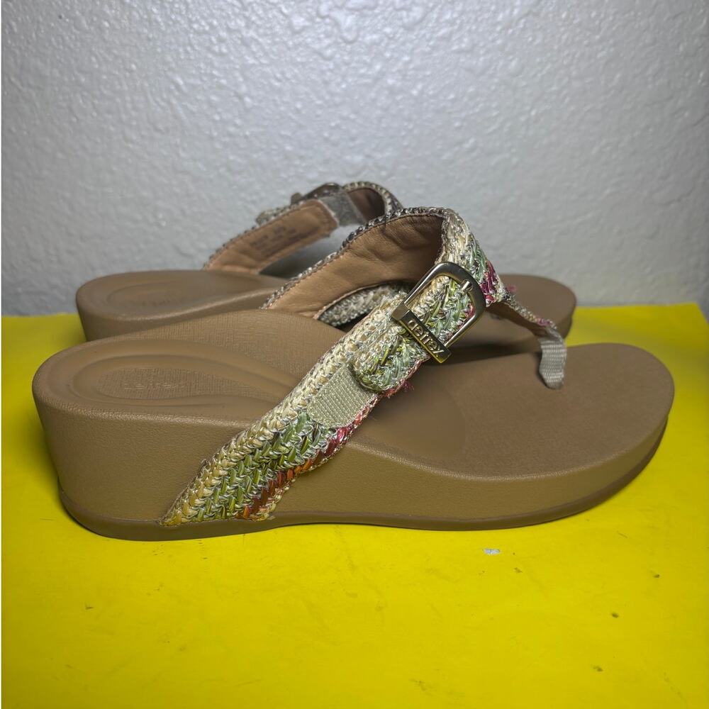 Aetrex Colorful Thong ‘Kate’ Wedge Sandals size 10